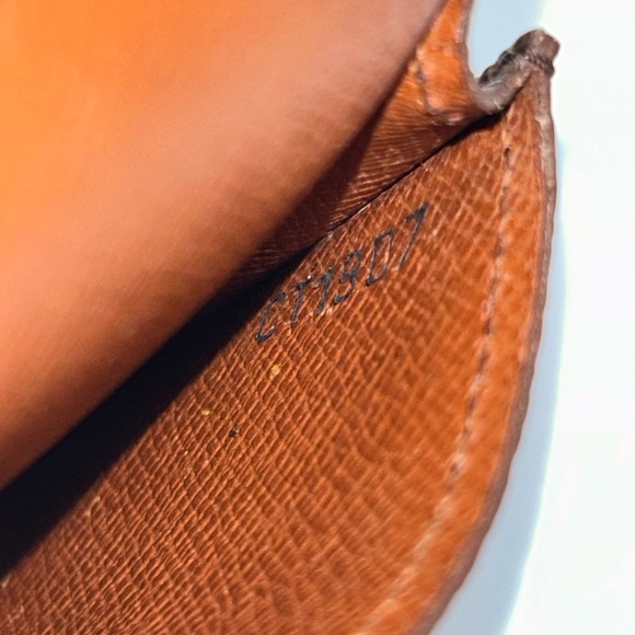 Authentic Louis Vuitton Cigarette Tobacco Case Monogram - Picture 13 of 15